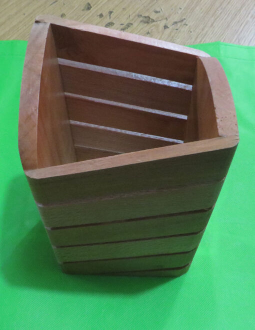 Cucharero de madera nativa